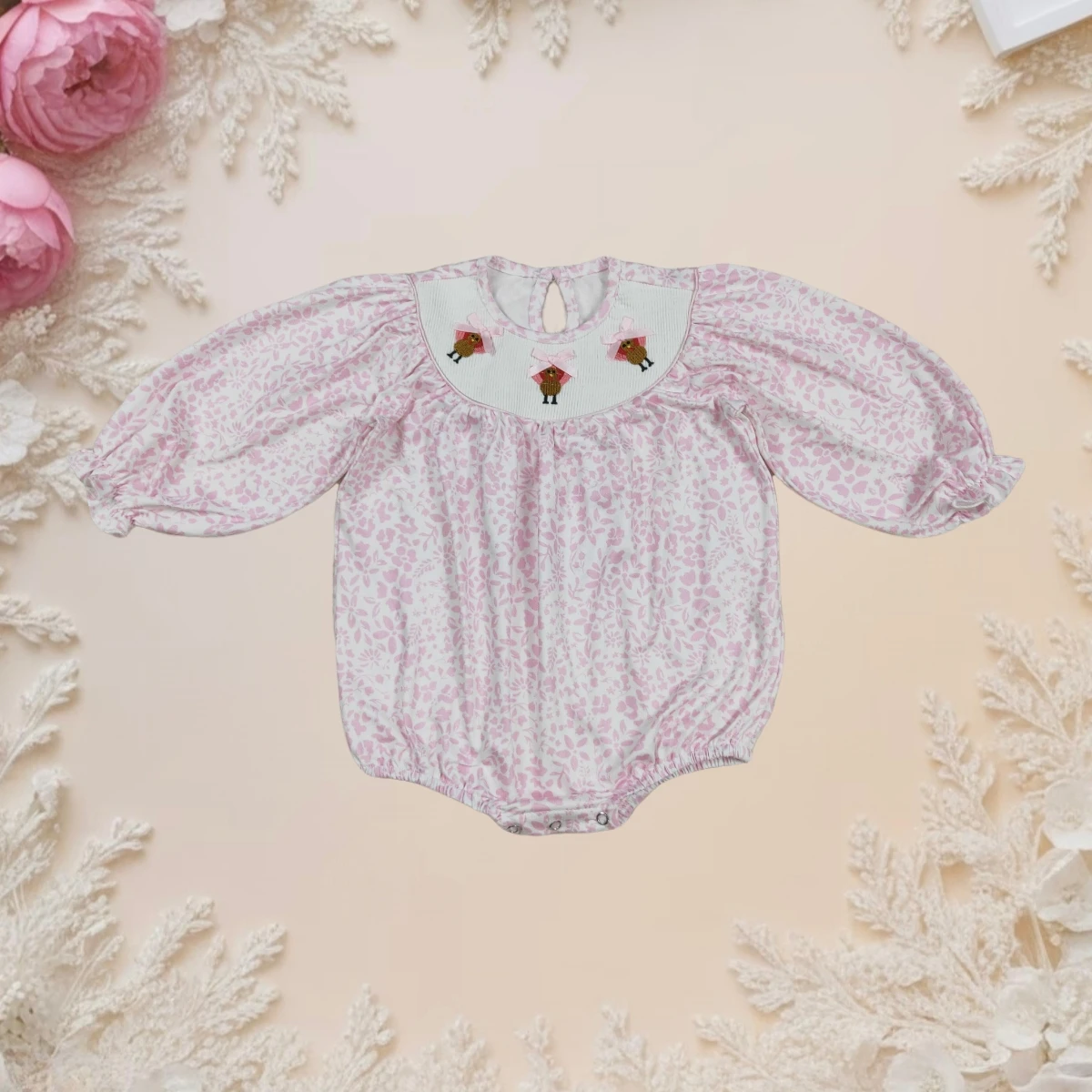 

Hot Sale Baby Girl Romper Long Sleeve Pink Floral Embroidery Turkey Smocked Dress Infant Toddler Jumpsuit Cute Cozy Kids Clothes