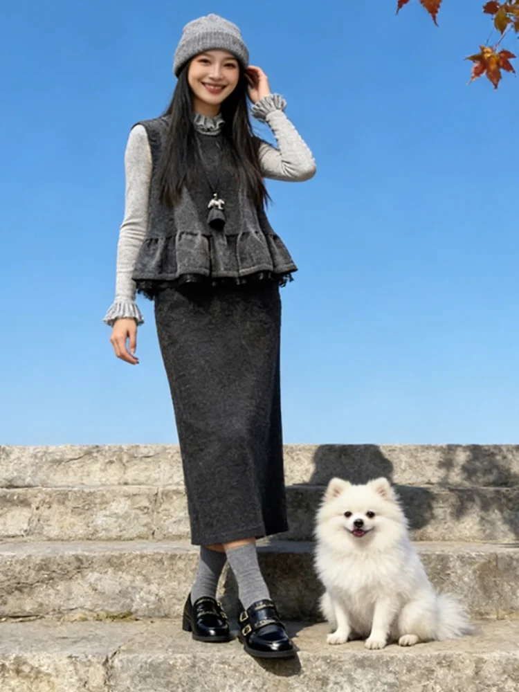 Gilet da donna con finiture in pizzo retrò Autunno Inverno Stratificazione Base di classe irt Gonna dimagrante anti-età Set di pezzi di maglietta Faionable