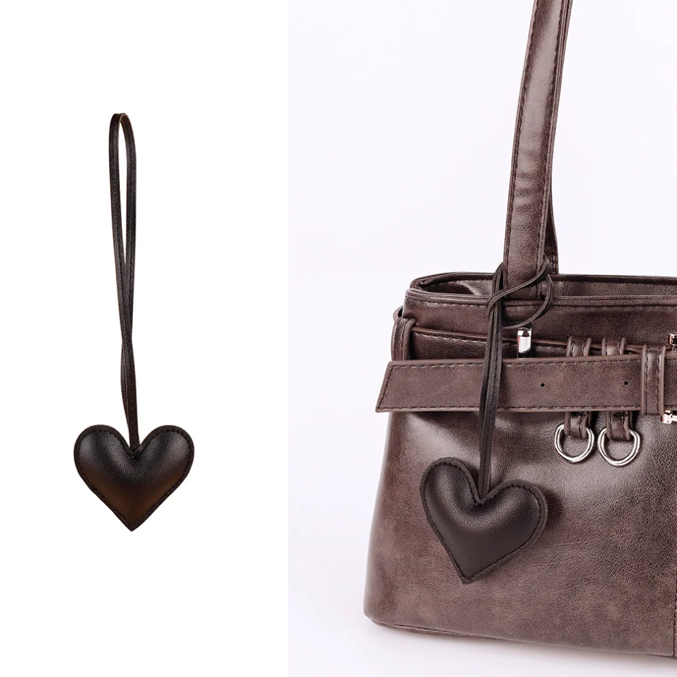 

Multi-Color PU Leather Heart Keychain Car Keyring Love PU Leather Hanger Cartoon Fashion Bag Pendant Bag Ornament