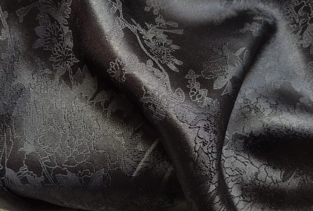 1 Meter x 1,48 Meter eleganter, naturweißer Jacquard-Satin-Stoff aus weichem Polyester für Schal, Kimono, Futter – Detail 18