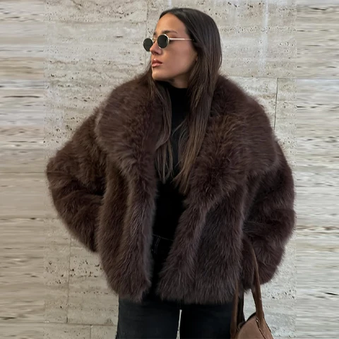 Женское пальто из искусственного меха Chic