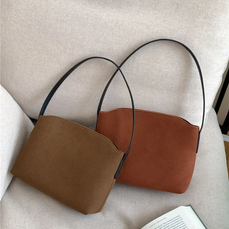 

Suede Retro Armpit Bag for Women Niche High-end Handbag Bag Literary Simple Shoulder Bag for Women 2023