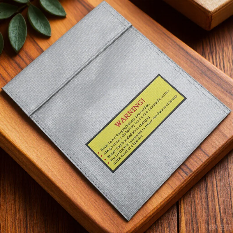 

Fireproof Explosion-Proof Protective Bag Heat-Resistant Portable Storage Pouch Safety Pouch for Home Workshop