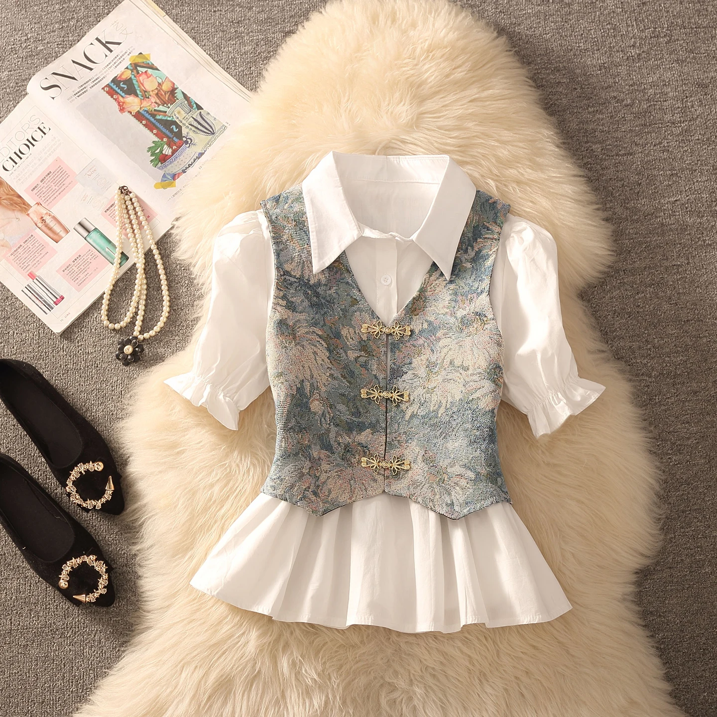 Spring Summer New Chinese Style Women's Collared Shirt Vest Two-Piece Set Fashionable Small Size Stylish Ensemble