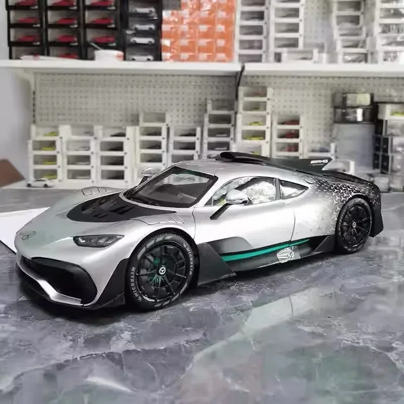 

1:18 One Alloy Concept Sports Car Model Diecast Metal Racing Car Vehicles Model Simulation Sound and Light Kids Toys Gift