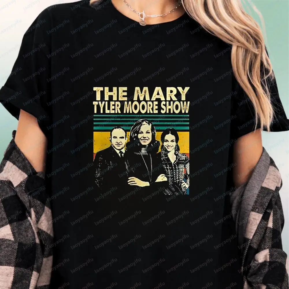 The Mary Tyler Moore Show - Unique Casual Fashion Fun Crazy Neutral Classic Men's and Women's Universal T-Shirt