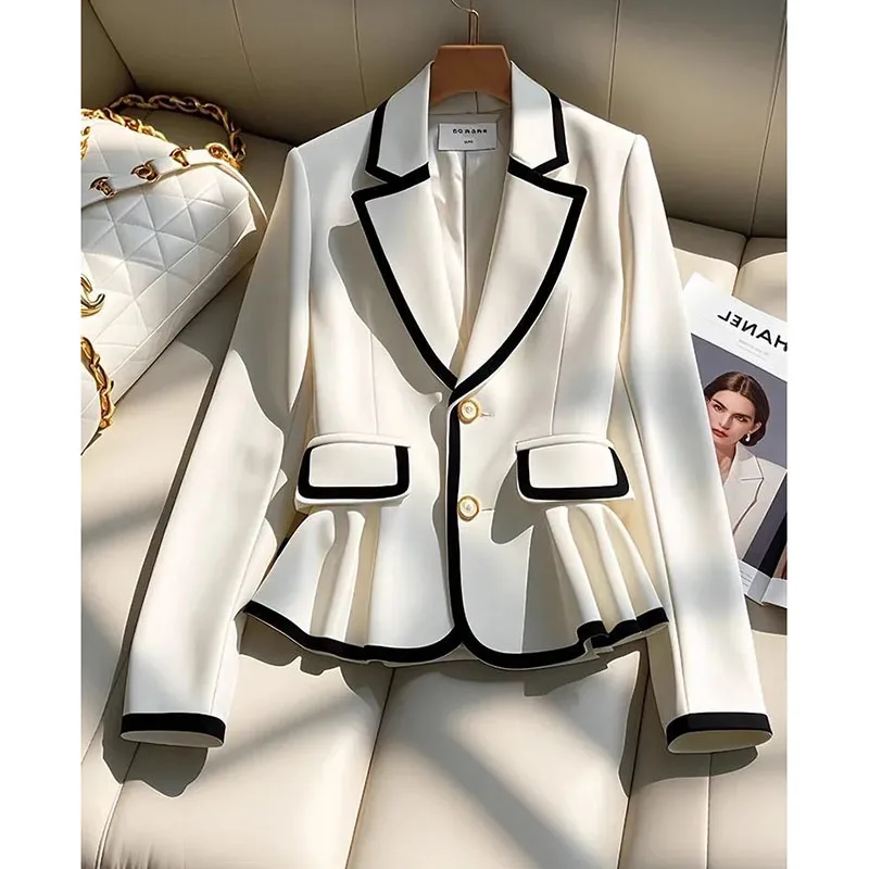 LadiesFashion New Retro Suit Jacket Female Design Sense High-End Joker Fashion Waist Small Suit Button V-neck Unique Simple Coat