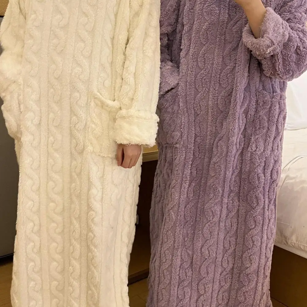 Winter Coral Velvet Sleepwear Long Sleeve Double Pocket Warm Bathroom Bathrobe Nightgown Skin Friendly Soft Bathroom Pajamas