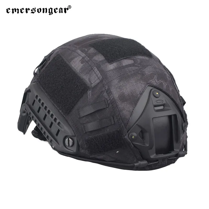 Emersongear Tactical FAST Helmet Cover Hunting Camo Headwear Cloth Headwear Protective Gear Sports 11.11 Sales