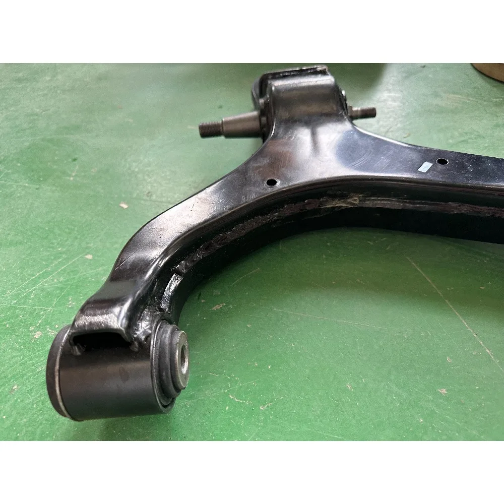 Left Right Lower Control Suspension Arm for SsangYong Rexton Kyron Actyon China Brand New LH RH Accessories