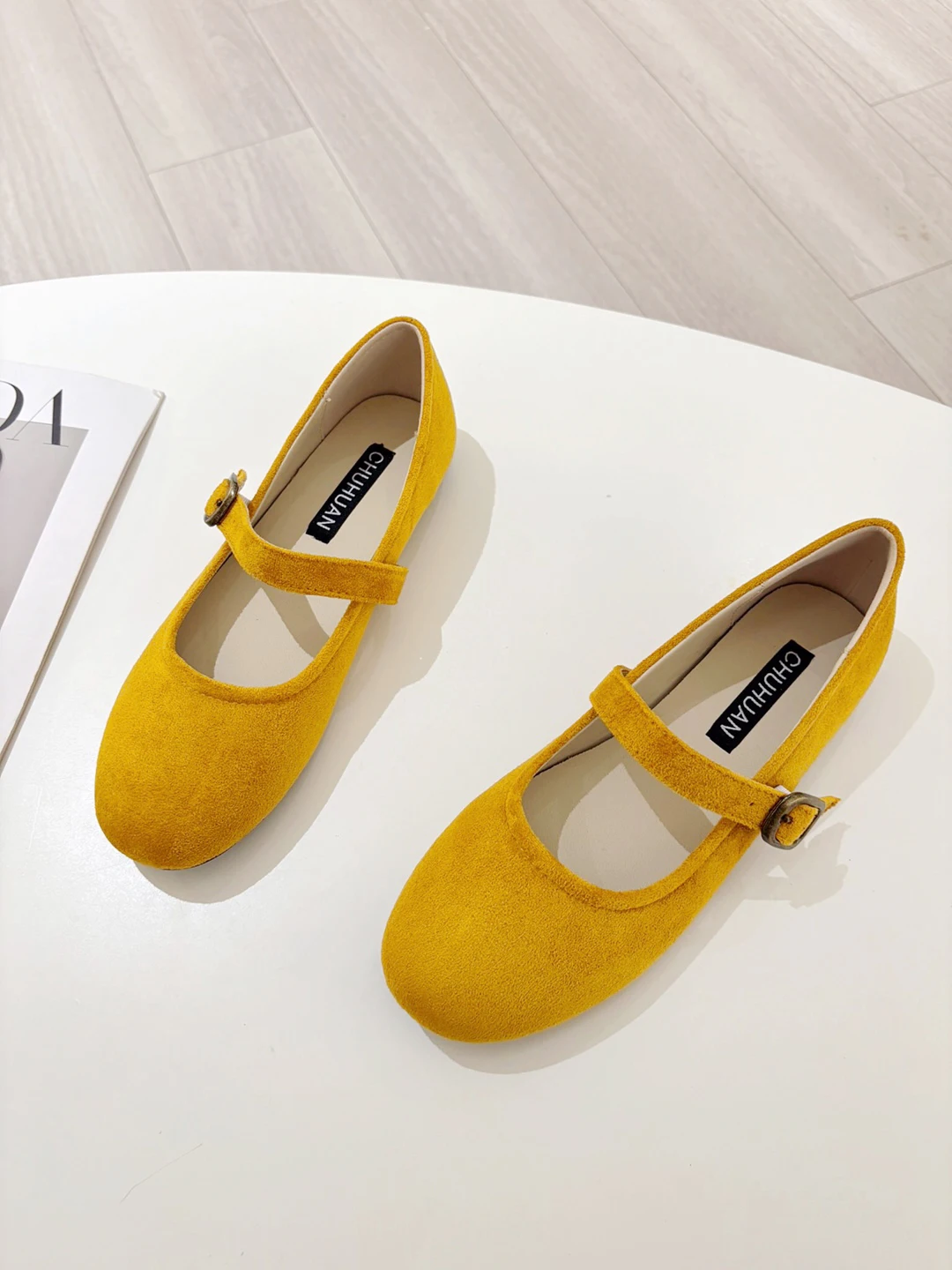 Mary Jane Women's Shoes, Flat-Soled Shallow-Mouth Single Shoes with One Strap, Large Size Women's Shoes