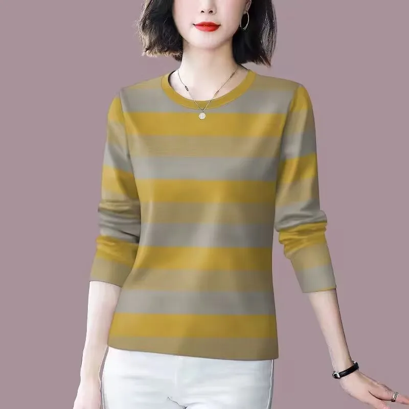 Fashionable Striped Base Shirt Long Sleeve Belly Covering T-Shirt Women's Top for Middle-Aged And Elderly Commute Style Loose...