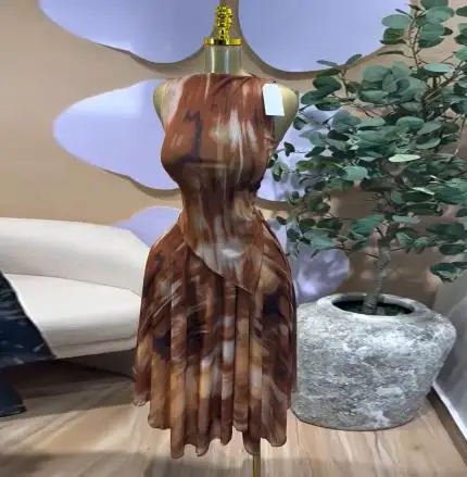 

2026 Spring New Women's Clothing Sweet and Fresh Printed One Collar Sleeveless Shirt High Waist Half Skirt Two Piece Set