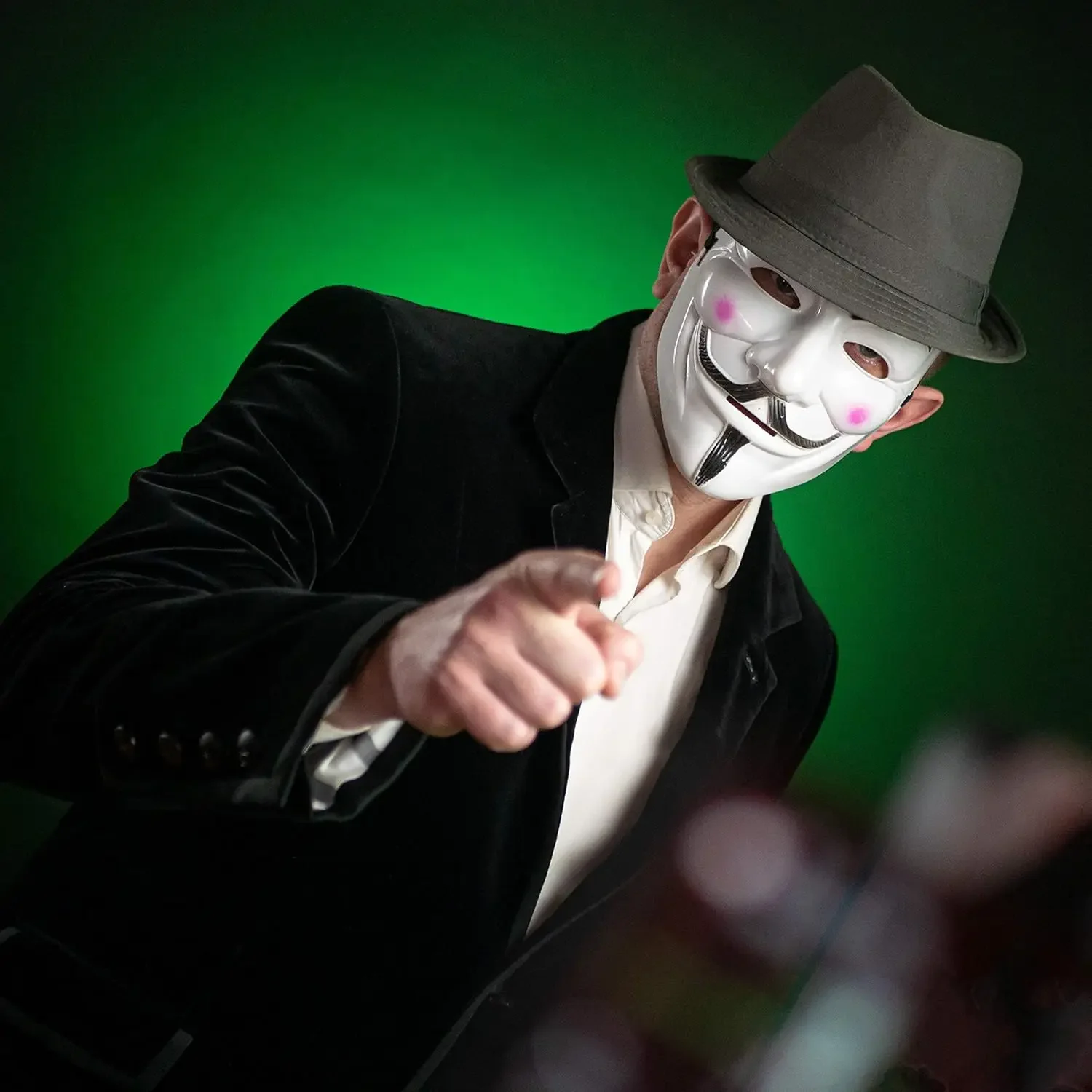 V for Vendetta Mask Halloween Anonymous Hacker Cosplay Costume Props Halloween Theme Party Horror Mask Film Theme Headgear Gifts