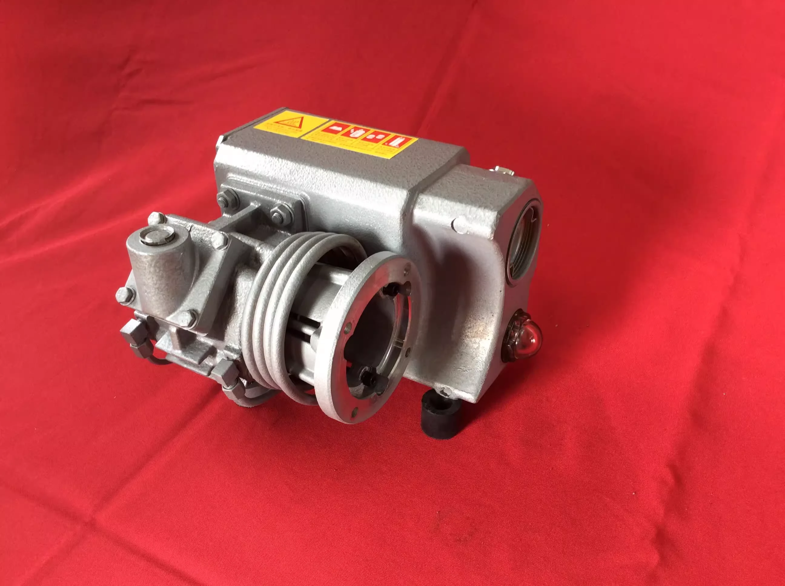 XD-020 Vane Vacuum …