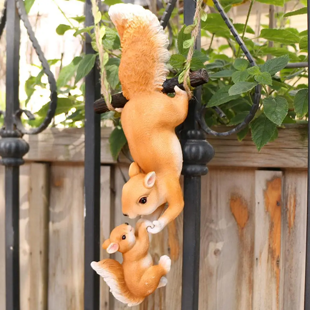 Cute Animal Climbing Ornaments Little Squirrel Garden Statue Outdoor Pot Courtyard Climbing Tree Landscaping Pipe Decoration