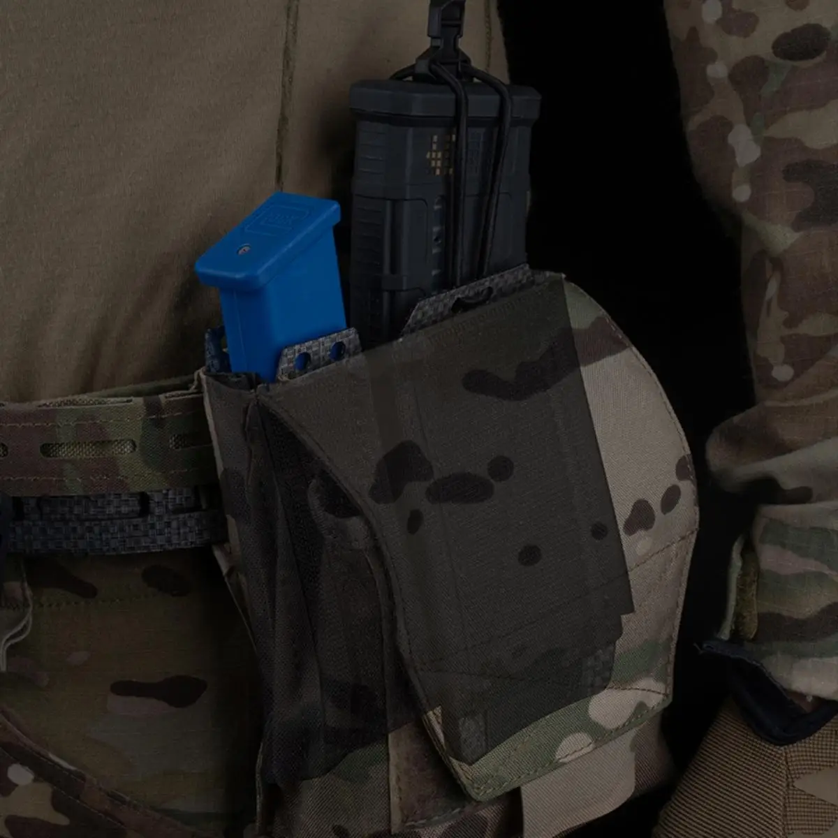 Inserto portacargador elástico con liberación rápida – Compatible ACC/MOLLE - imagen 3