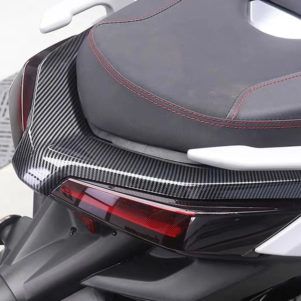 Motorcycle Rear Seat Tail Light Upper Cover Fairing Cowl Panel For Yamaha X-MAX300 XMAX125 XMAX 250 2023 2024 Taillight Upper