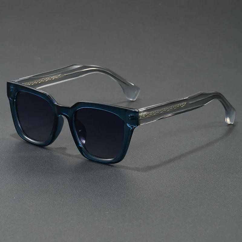 New Men's Advanced Ultra Light Coarse Frame Fashion Square Sunglasses Women Men Trendy Anti Mist Outdoor Driving Shades UV400