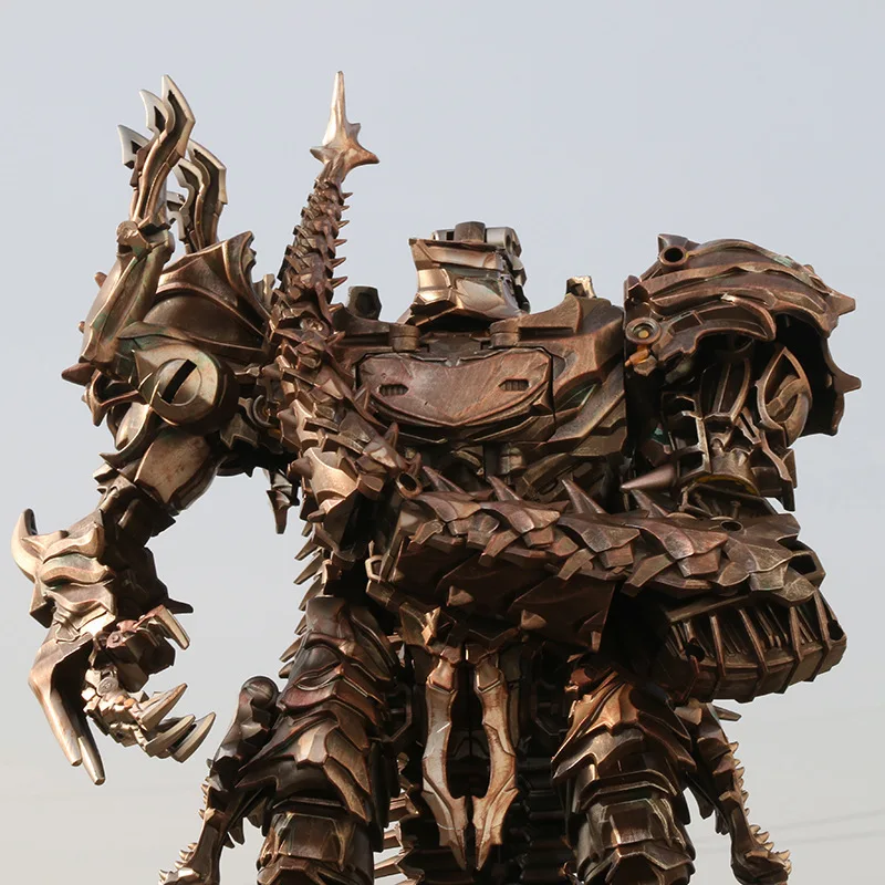 Scorn Transformation Robot Toy Dinosaur Figure Ancient Giant Beast Decepticon Dinosaur Mode Weathered Paint Deformable Model