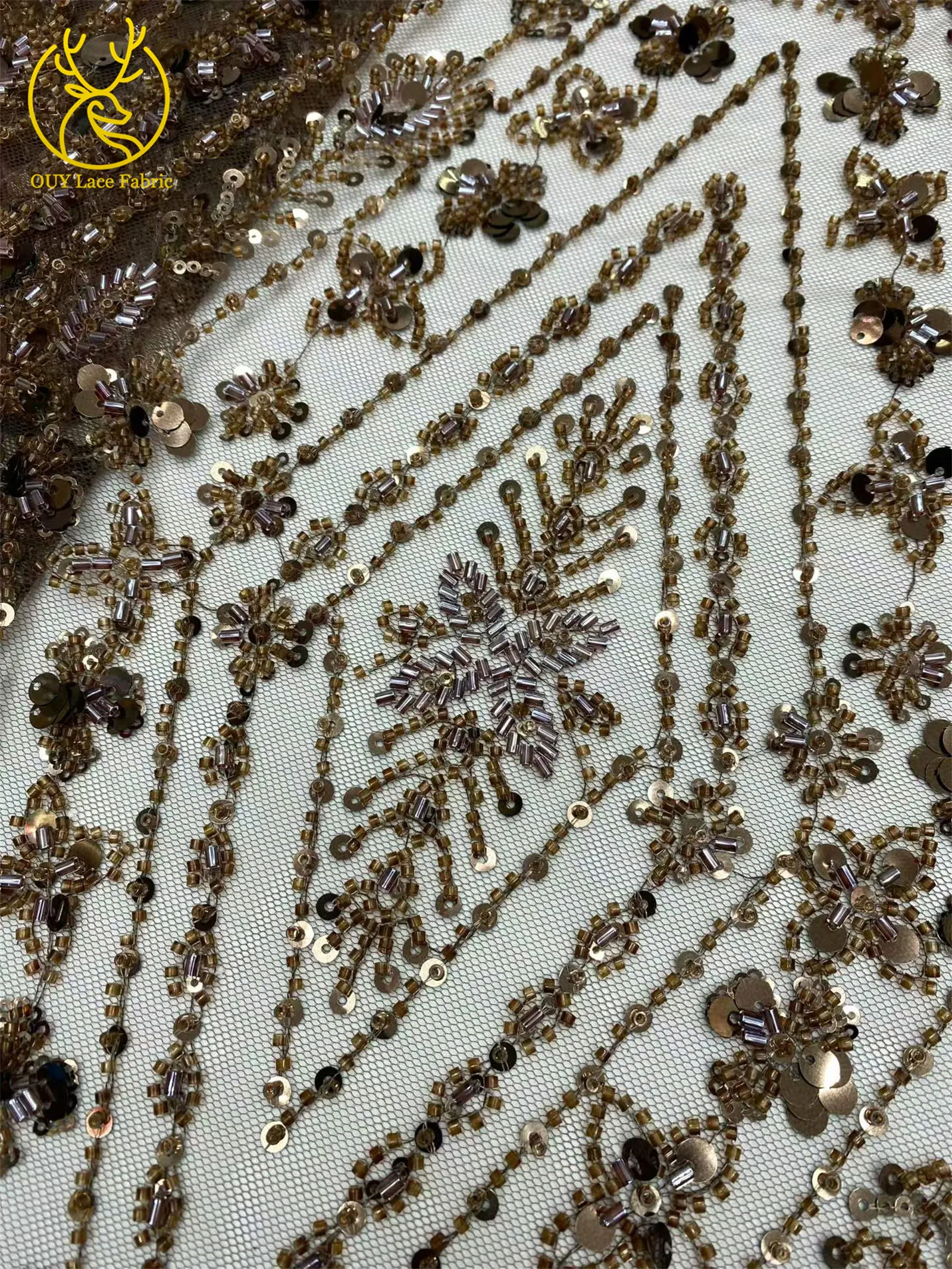 Luxuriöser afrikanischer Brautstoff mit Perlenstickerei 2026, nigerianischer bestickter Pailletten-Spitzenstoff, französische Tüllspitze für Brautkleider und Hochzeitsnäharbeiten – Detail 5