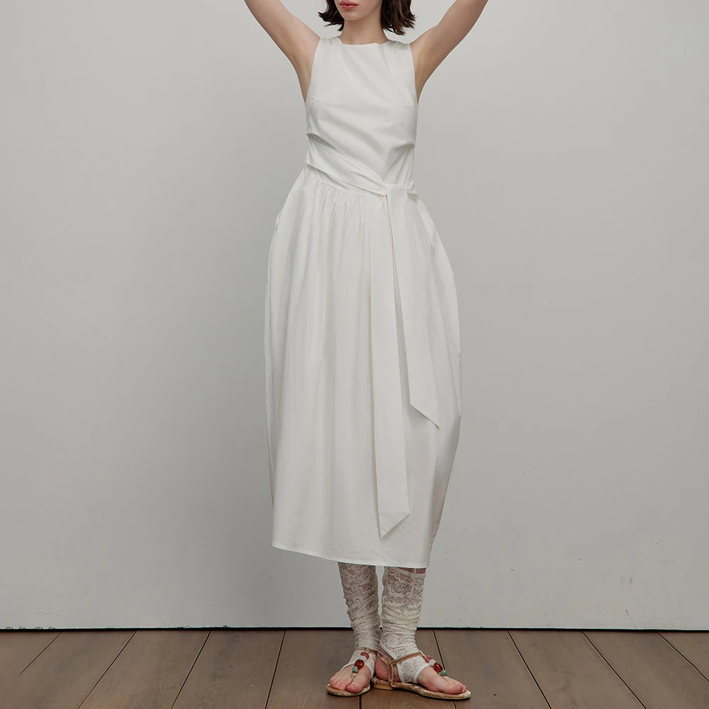 TWOTWINSTYLE White Spliced Lace Up Minimalist Dresses for Women O Neck Sleeveless High Waist Patchwork Folds Casual Dress Female