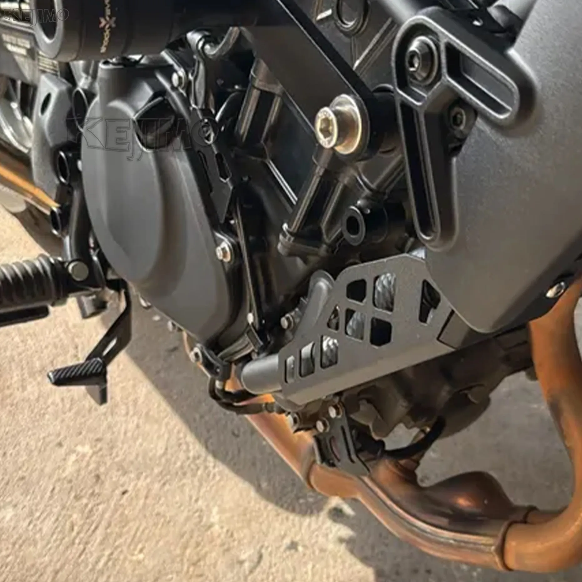 

Eliminator 500 Motor Radiator Engine Cylinder Head Valve Cover Water Pipe Guard Protector For Kawasaki Eliminator 500 2024-2026