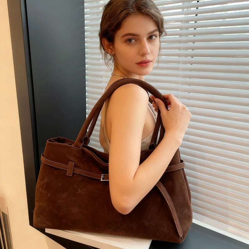 

Winter High-grade Niche Design Large Capacity Retro Commuter Handbag Women Shoulder Bags Tote Bag Ladies New Autumn