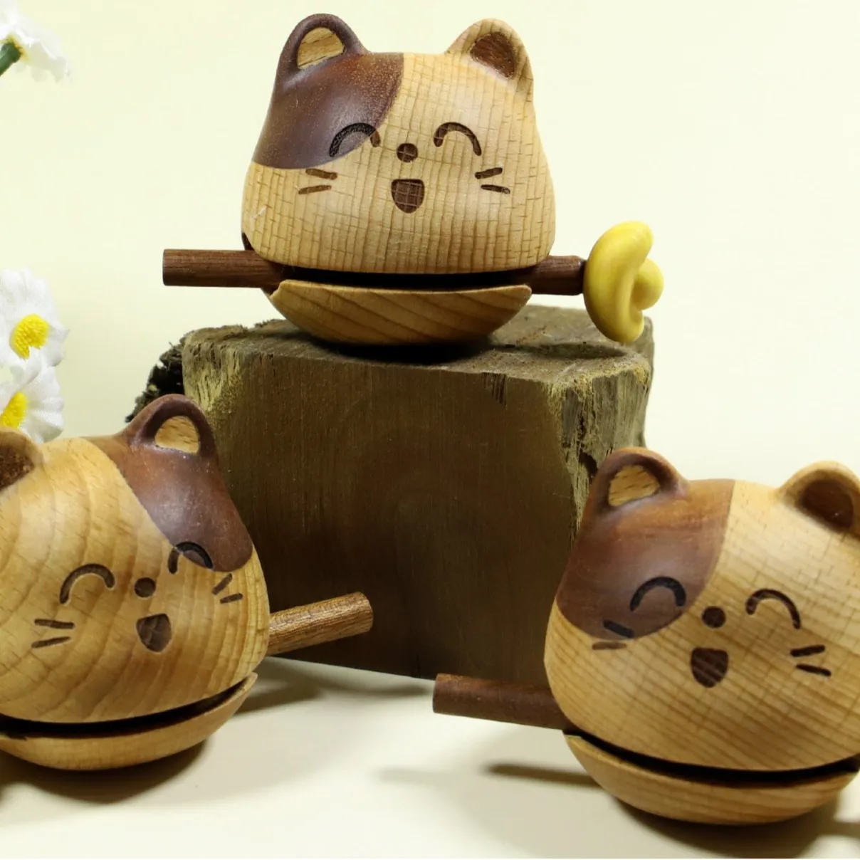 Solid Wood Carved Cat Wooden Fish Figurine Koi Lucky Blessing Desktop Decor Ritual Knocking Ornament Craft Gift