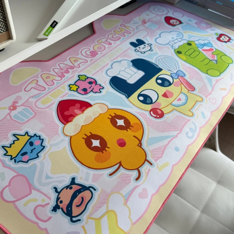 

Новый продукт на складе, новый продукт на складе, милый мультяшный коврик для настольного украшения Mamiji, коврик для мыши для Tamagotchi, аниме периферийные устройства