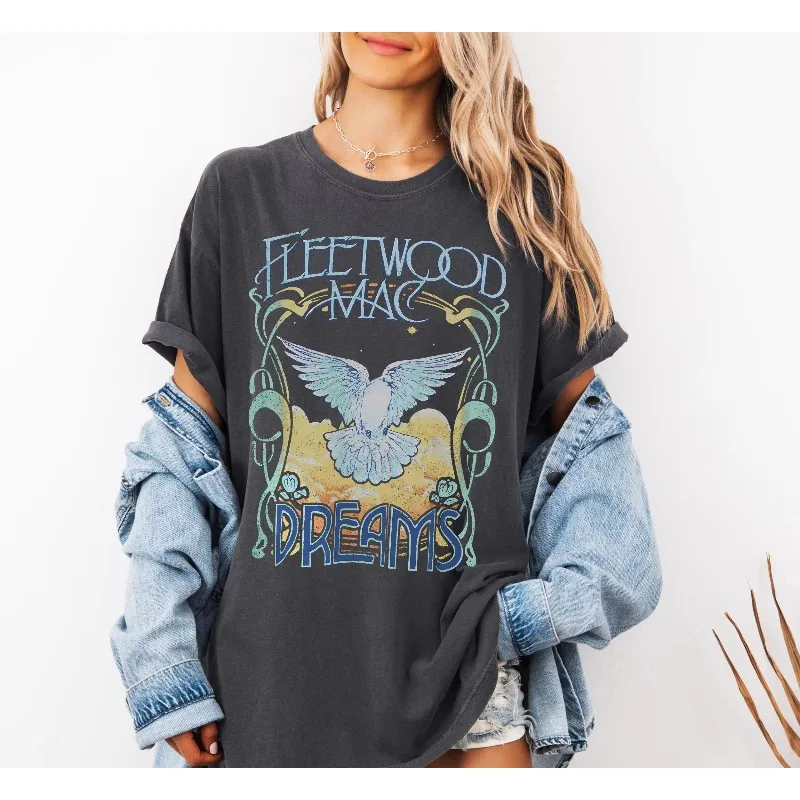 Fleetwood Mac Pattern T-shirt, Music T-shirt, Rock Band T-shirt, Short Sleeve, Suitable for Men and Women in All Seasons