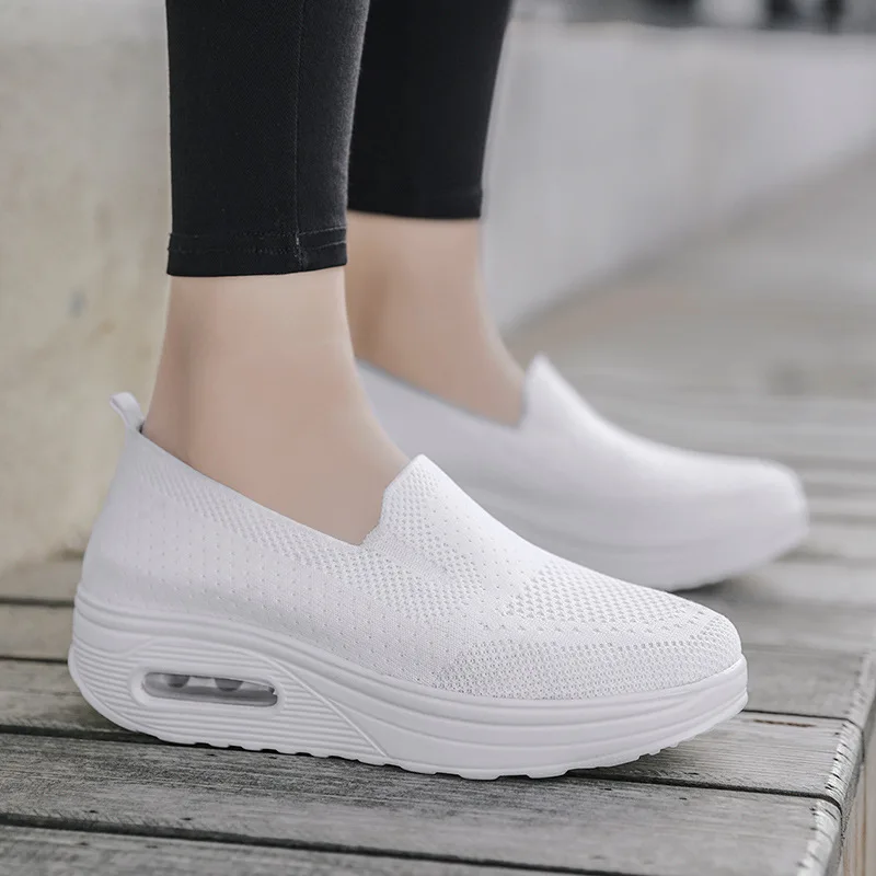 

Spring Autumn Women's Thick Sole Elevated Sports Casual Shoes Flying Weaving Mesh Air Cushioned Walking Shoes