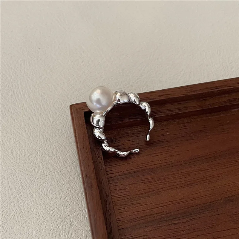 

Кольцо из стерлингового серебра 925 пробы, большой жемчуг, круассан, дизайн, корейский ветер, INS Blogger, рекомендуемые свадебные украшения, серебряные украшения 925 пробы