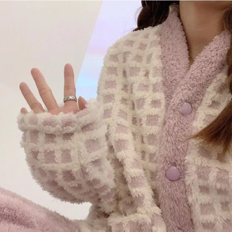 2024 New Autumn Winter Pajamas Cute Little Fragrance Style Loungewear Coral Velvet Thickened Plush Warm Homewear Two-piece Set