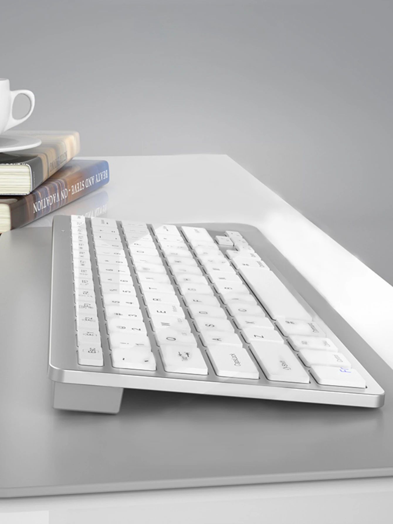 78-Key Mini Portable Wireless Bluetooth Keyboard for Computer and Tablet, Office Keyboard, Wireless Control in Seconds