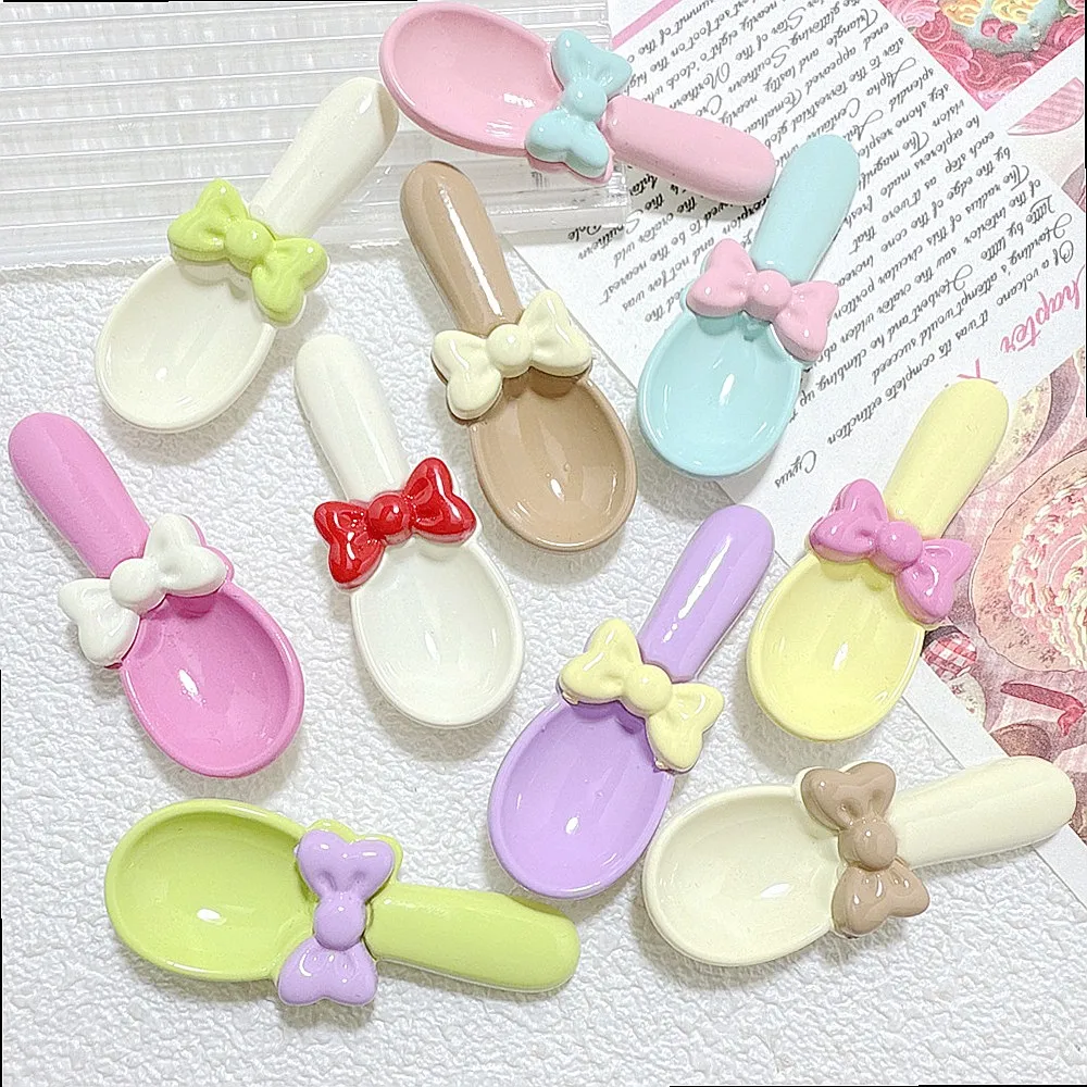 100pcs Kawaii Mini Resin Spoon DIY Accessories for Jewelry Keychain Earrings Decor Dollhouse Accessories