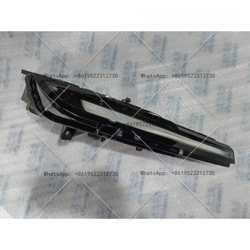 

Applicable to Geely's new geometric E fog day and night day line LED