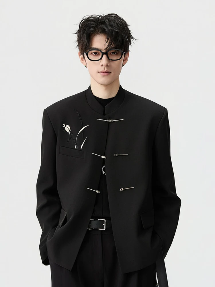 

New Chinese Sle Embroidered Design Jaet Suit Stand Collar Anti-Wrinkle Faion oulder Pad Model Spring Autumn Top