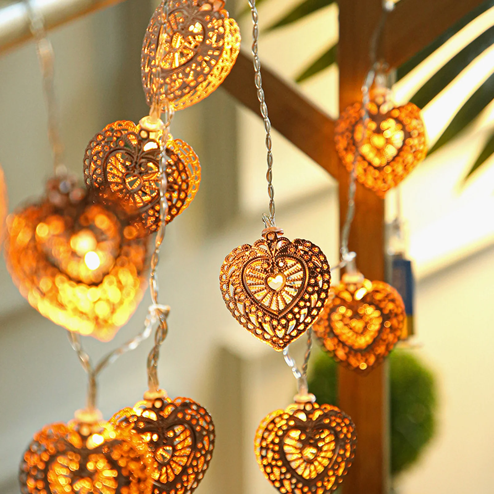 

1Set Iron Heart Shape String Lights Retro Decorative LED Lamp for Room Romantic Atmosphere Valentine Bar Hotel