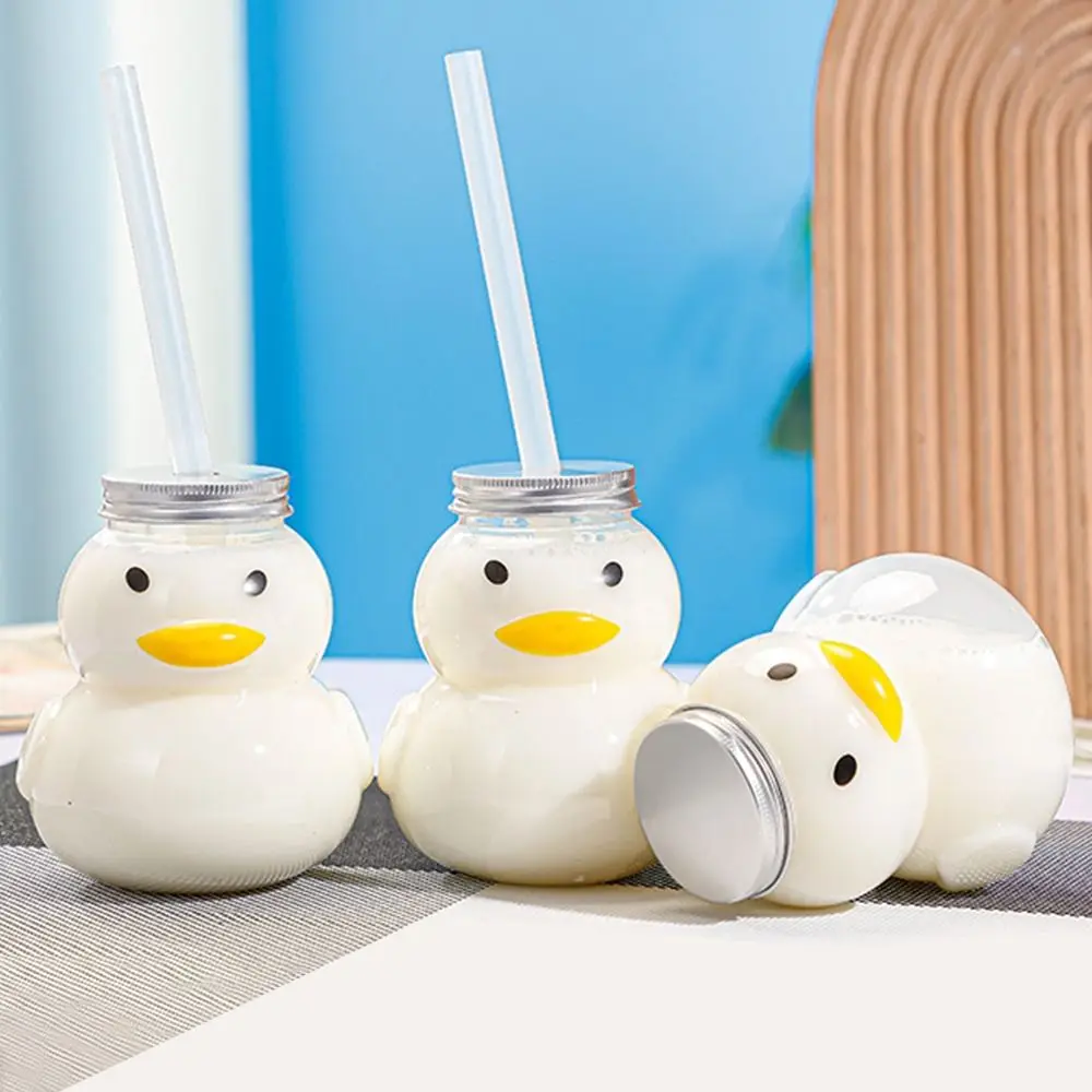PET Plastic Cartoon Milk Tea Bottle Transparent Thickened Milk Tea Juice Cup Empty 500ml Duck Water Bottle Couple Christmas Gift