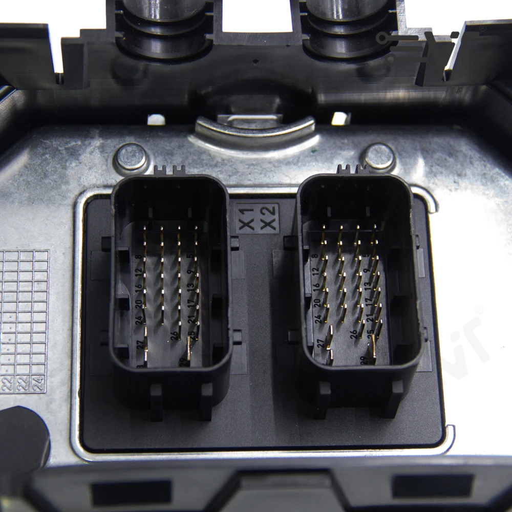 Premium Quality Truck Front Light ECU Control Module FCIOM for  21855896 21855905 22771624 22771625