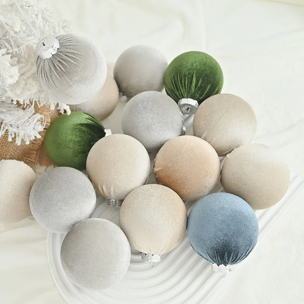 

Cute Velvets Balls Ornaments For Christmas Personalized Holiday Parties Decor For Bedroom Home