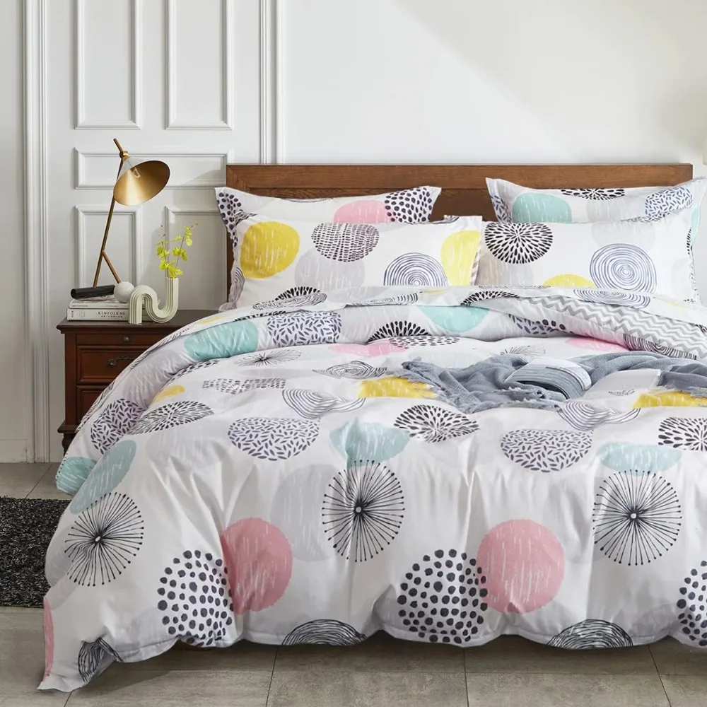 

7 Pieces Comforter Sheet Set Queen Size Bed in a Bag Microfiber All Season Soft Colorful Dots Bedding Set (1 Comforter, 2 Pillow