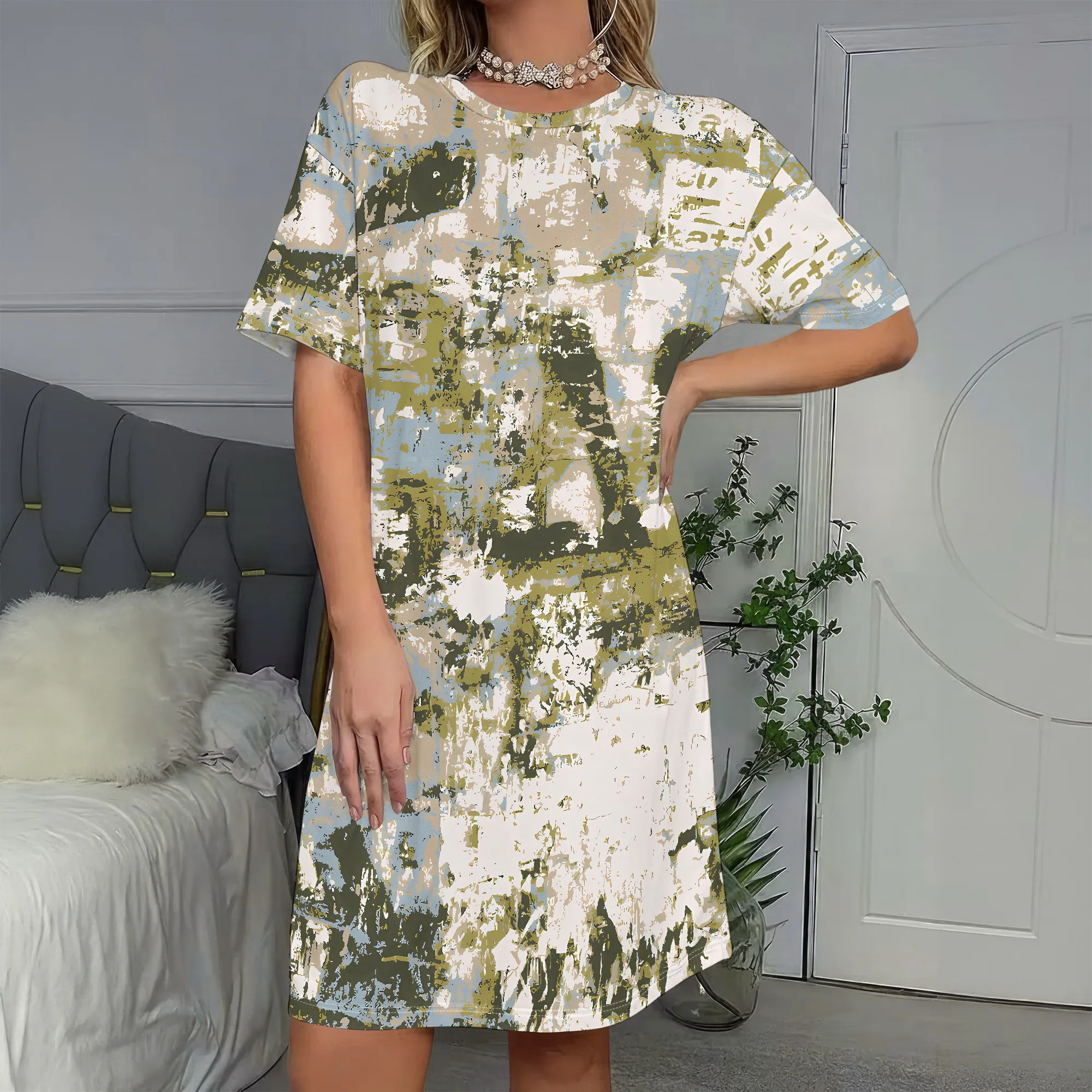 

Abstract Art Print, Short Sleeve Dress, Loose Fit Shift, Camo Pattern Tunic, Casual Summer Wear for Women, S-2XL