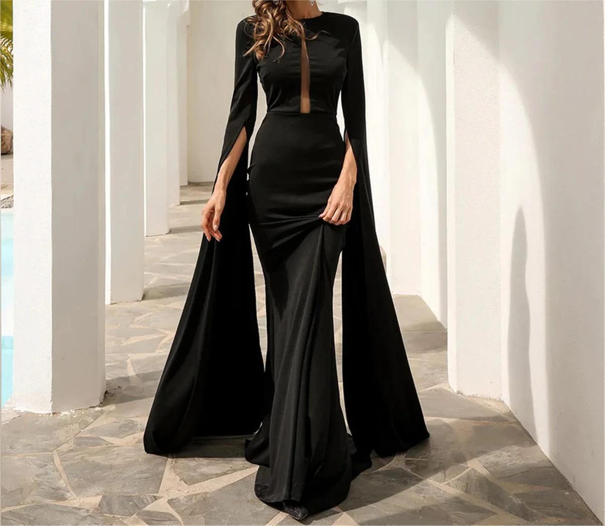 

Tailored Simple Evening Gown Deep V Neck Flared Long Sleeves To Floor Satin Elegant Black/Red Openwork Sexy Design Trailing