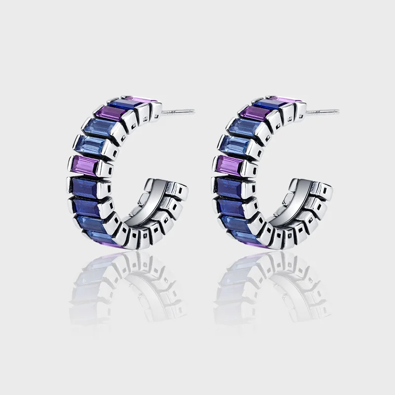 

European Retro Style Gradient Color Diamond Stud Earrings, Fashionable Square Diamond Color Minimalist Blue And Purple Earrings.