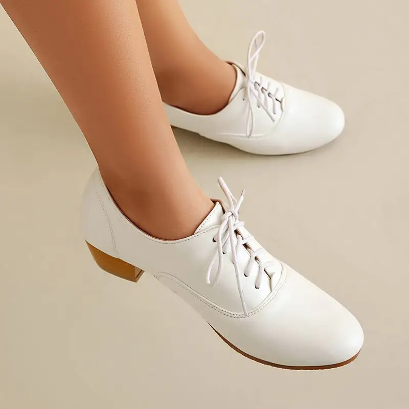 ORCHA LISA ماركة 2025 الترفيه الإناث مضخات جولة تو كتلة الكعوب 3.5 سنتيمتر الدانتيل يصل حجم كبير 40 41 42 43 خمر أحذية النساء اليومية