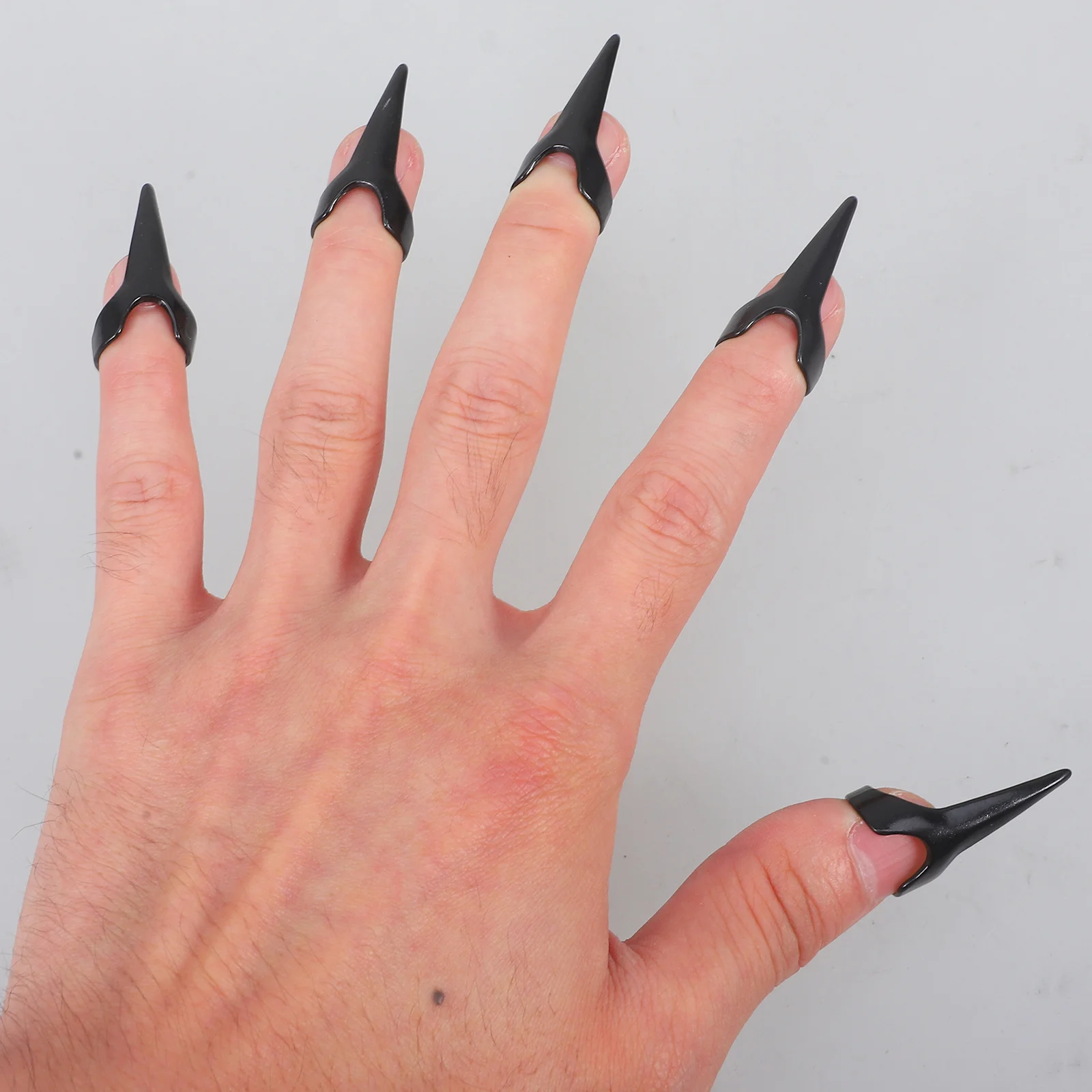 

5Pcs Claw Rings Zinc Alloy Vintage Punk Style Eye-Catching Finger Rings Party Costume Accessories Claw Ring for Men