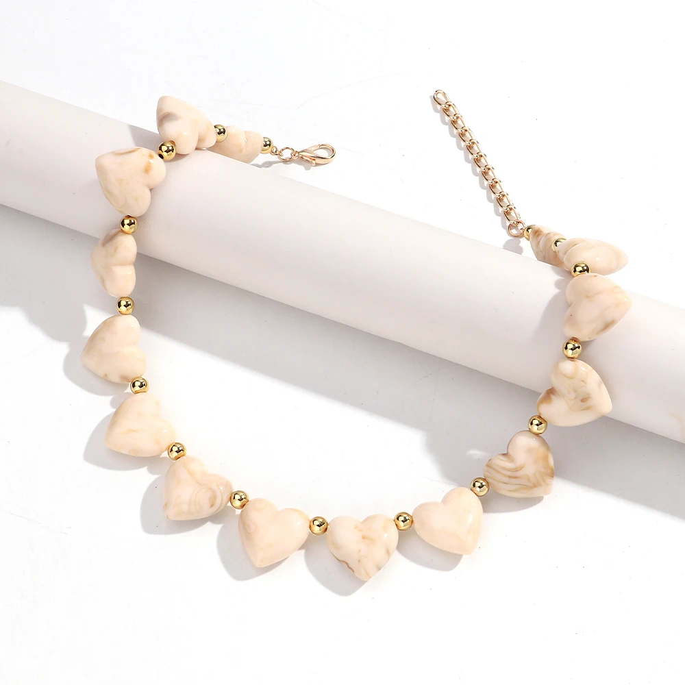Nette Acryl Herz Perlen Halsband Halskette für Frauen Harz Geometrische Herz-förmigen Perlen Kragen Halsketten Mädchen Party Schmuck Geschenk – Detail 13