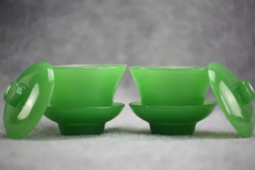Chinese Exquisite Beyond Compar Delicate Jade Teacup One Pair